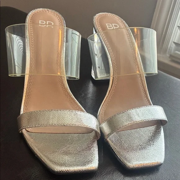 New BP Metallic Silver Heeled Sandals - Picture 4 of 8